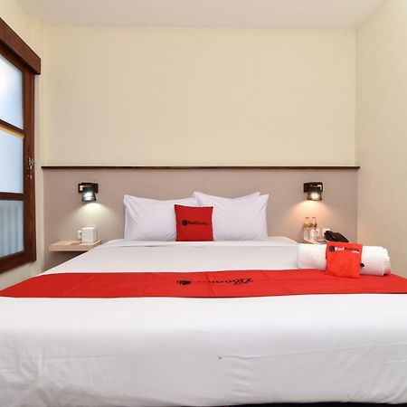 Reddoorz Near Legian Street Hotel Kuta  Ngoại thất bức ảnh