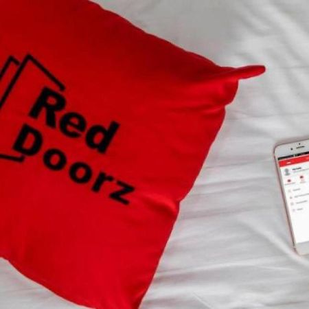 Reddoorz Near Legian Street Hotel Kuta  Ngoại thất bức ảnh