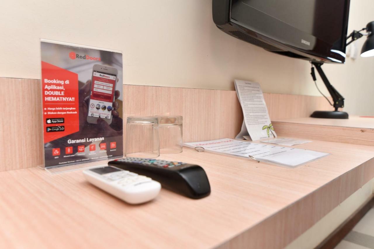 Reddoorz Near Legian Street Hotel Kuta  Ngoại thất bức ảnh
