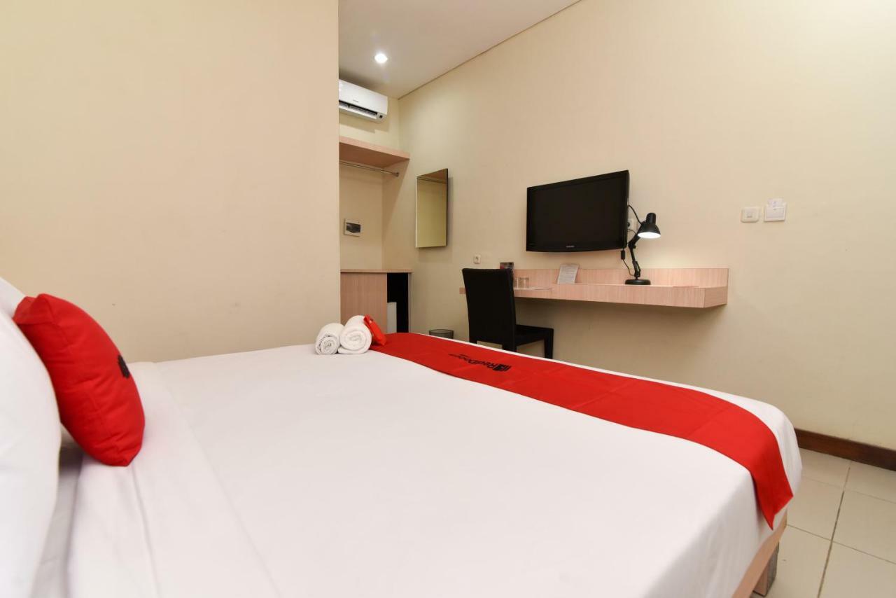 Reddoorz Near Legian Street Hotel Kuta  Ngoại thất bức ảnh