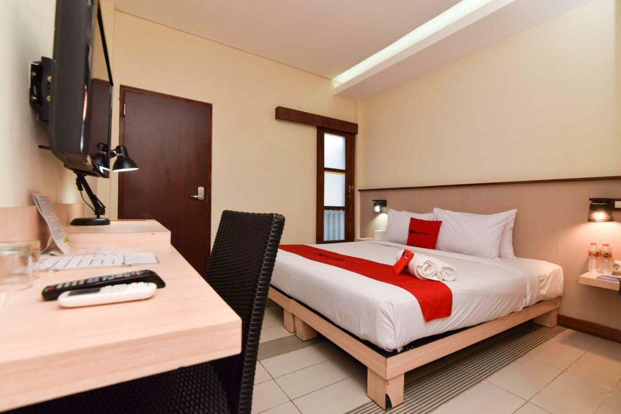 Reddoorz Near Legian Street Hotel Kuta  Ngoại thất bức ảnh